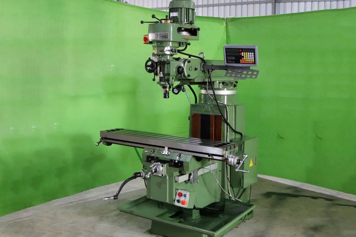 Advantages of Using DRO Milling Machines
